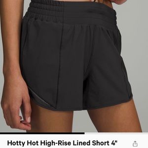 Hotty Hot Lined Shorts 4”